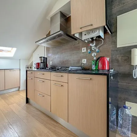 High Floor Terrace Apartment Lisbon